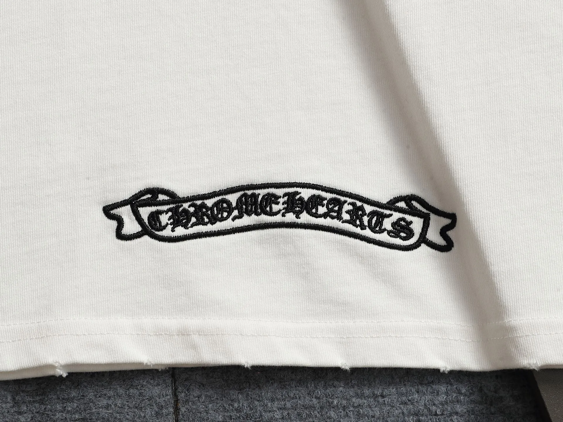 𝗖𝗵𝗿𝗼𝗺𝗲 𝗛𝗲𝗮𝗿𝘁𝘀/ 2026 New Arrival Original T 👑 ！ ！ ✟ ！ 👍 ✂️Quality , ！ 。 ： ➕100% 。Authentic ➕ ➕3D ➕ ： ！ ！ Authentic ！ Same Style ！ ：White Black Size：S-XL